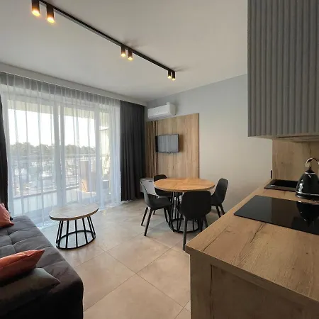 Apt. 539 *